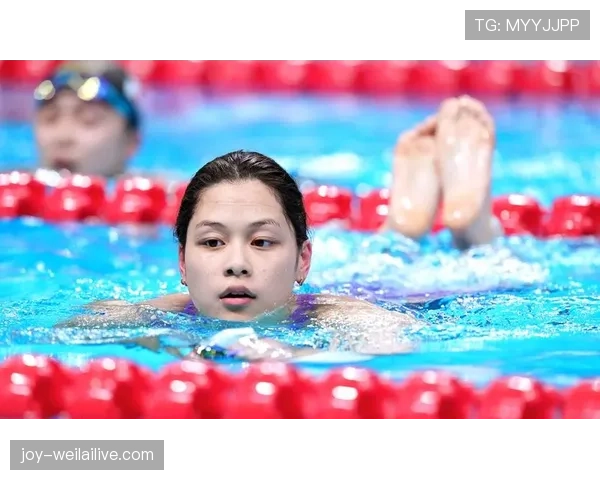 余依婷这生活可真让人眼馋,赛场上一秒女神,下秒豪宅里戴着钻戒像过节一样 余依婷这生活可真让人眼馋,赛场上一秒女神,下秒豪宅里戴着钻戒像过节一样